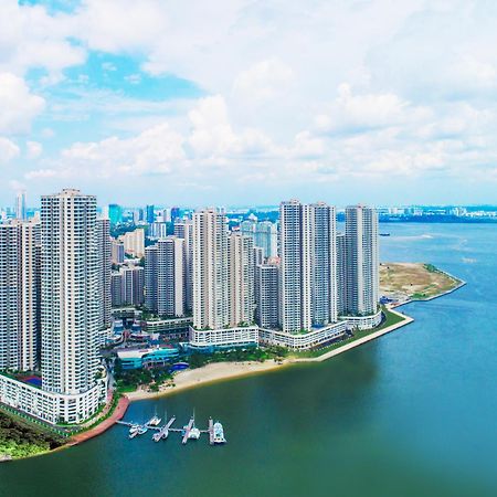 Country Garden Danga Bay By Lions Bay Apartment Johor Bahru Exterior photo