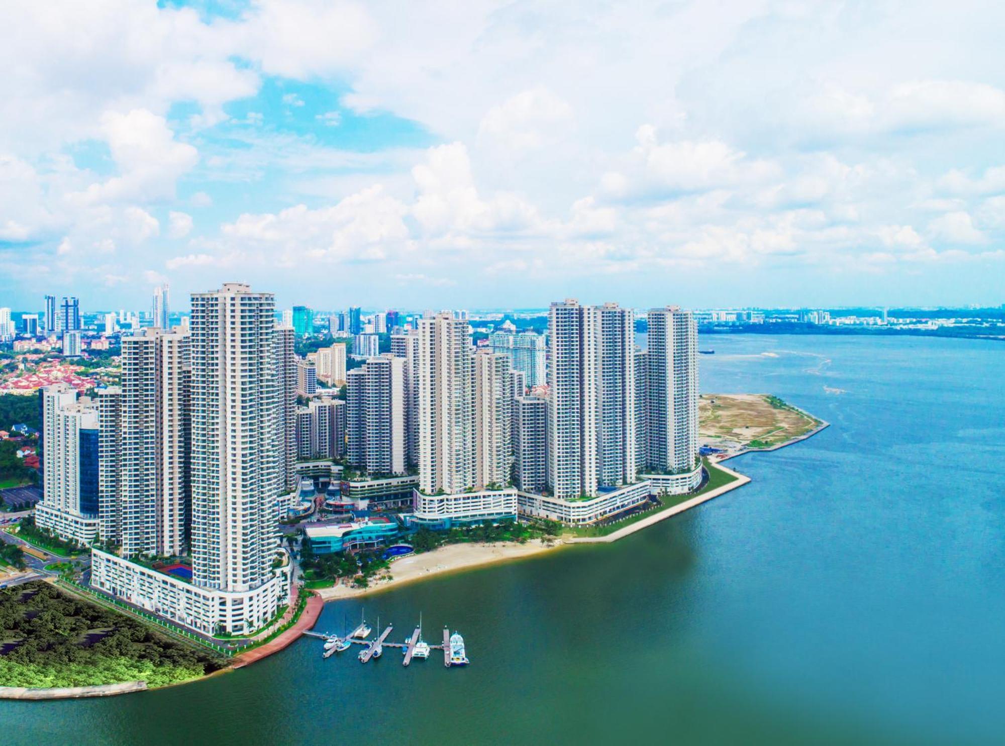 Country Garden Danga Bay By Lions Bay Apartment Johor Bahru Exterior photo