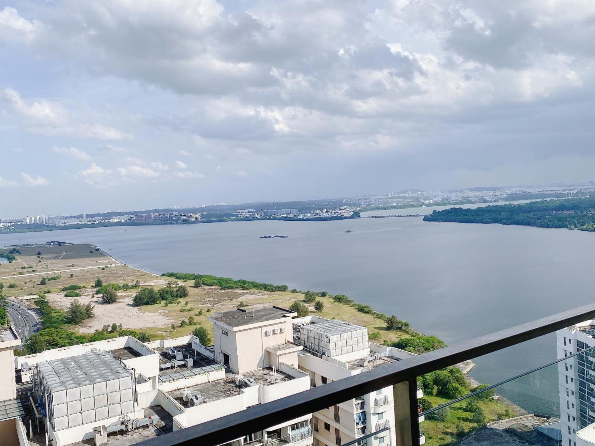 Country Garden Danga Bay By Lions Bay Apartment Johor Bahru Room photo
