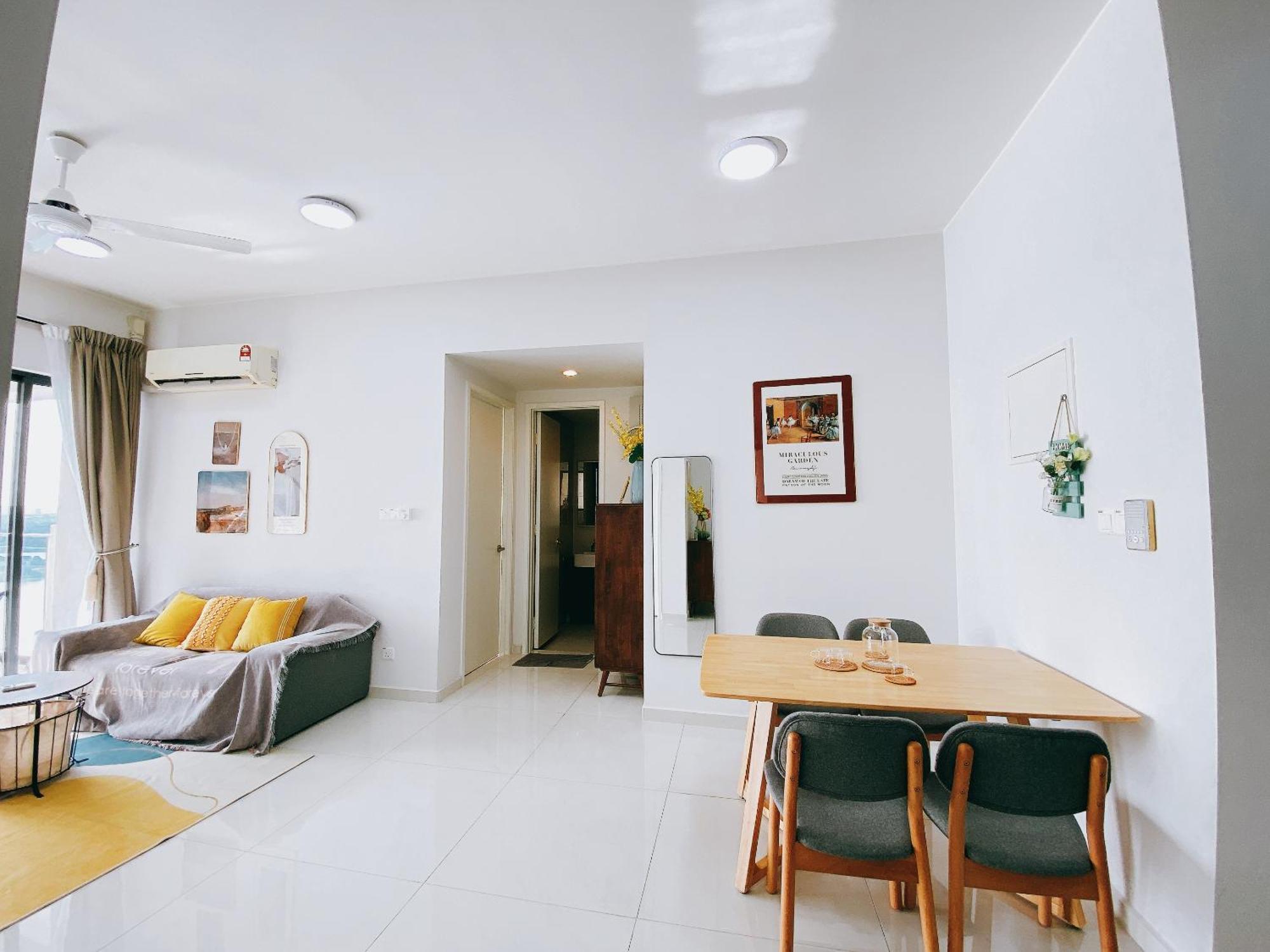 Country Garden Danga Bay By Lions Bay Apartment Johor Bahru Room photo