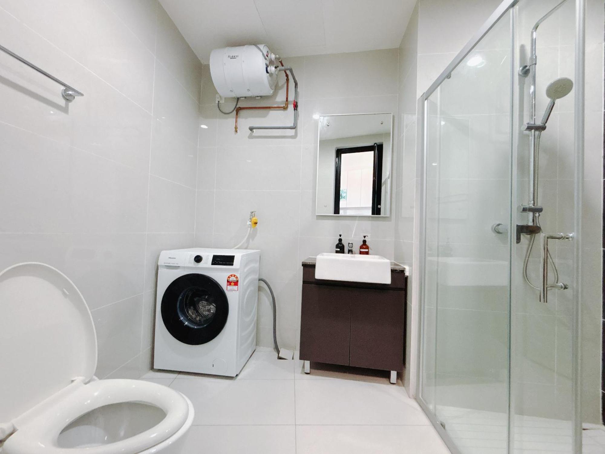 Country Garden Danga Bay By Lions Bay Apartment Johor Bahru Room photo